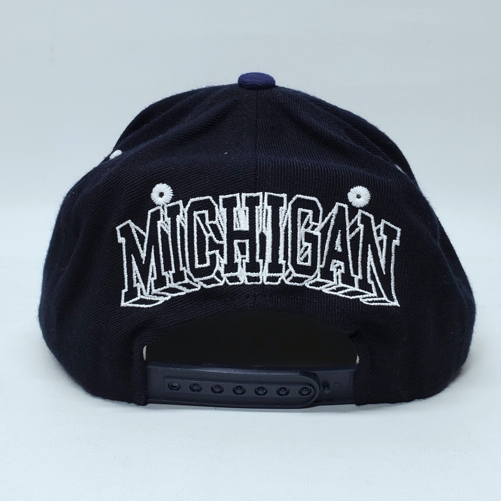 Michigan Snapback - Picture 2 of 4